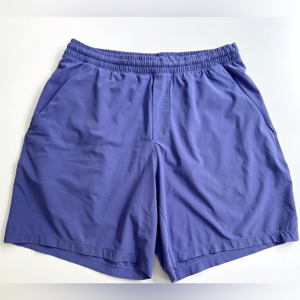 Men’s lululemon Pace Breaker athletic purple shorts - size large